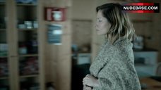 5. Sienna Guillory Pussy Scene – Fortitude
