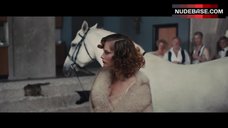 4. Sienna Guillory Sexy Scene – High-Rise