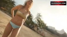 3. Kate Upton Bikini Scene – Sports Illustrated Swimsuit 2011 (Outtakes)