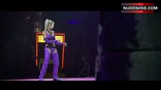 1. Candice Hillebrand Woman Fight – Tekken