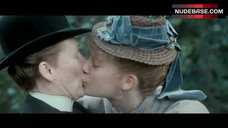 3. Mia Wasikowska Lesbian Kiss – Albert Nobbs