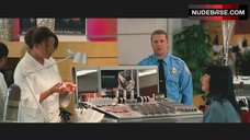 3. Anna Faris Cleavage – Observe And Report