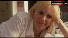 1. Anna Faris Boobs Flash – What'S Your Number?