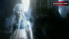 10. Selina Lo Hot Scene – The Scorpion King 3: Battle For Redemption