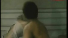 9. Barbara Werle Ass Scene – Little Moon And Jud Mcgraw