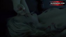 5. Cheree Cassidy Having Sex – Underbelly