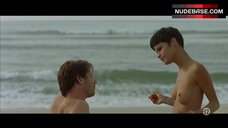 9. Omahyra Naked in Nudest Beach – Les Derniers Jours Du Monde