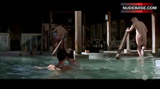 6. Omahyra Shows Tits and Bush – Les Derniers Jours Du Monde