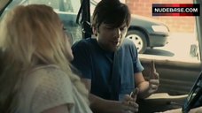 5. Vitta Quinn Masturbating in Car – Passenger Side