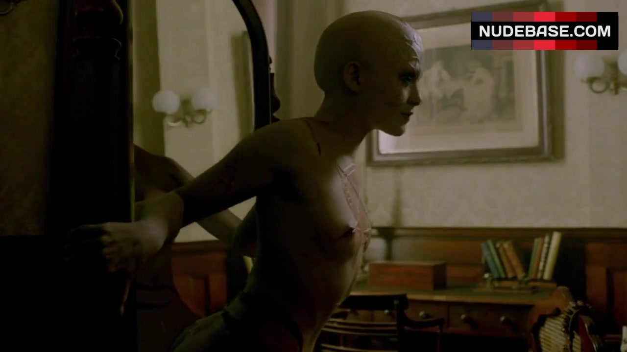 Sarah Greene Full Naked – Penny Dreadful (0:35) | NudeBase.com