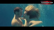 2. Evelyne Brochu Full Naked – Cafe De Flore