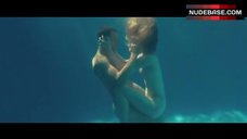 6. Evelyne Brochu Full Naked – Cafe De Flore