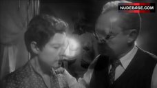 3. Tattiawna Jones Shows Boobs – Keyhole