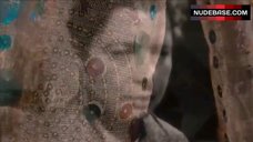 8. Tattiawna Jones Shows Boobs – Keyhole