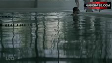 4. Sexy Tattiawna Jones Swimming in Pool – Eyewitness