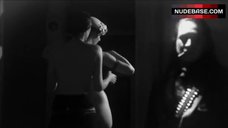 9. Olivia Rameau Shows Butt – Keyhole