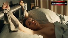 Karolina Lodyga Naked Boobs – Kommissarin Heller: Hitzschlag