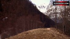 3. Silje Reinamo Undressed – Thale