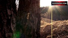 5. Silje Reinamo Undressed – Thale