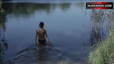 4. Amelie Kiefer Hot Scene – Kaptn Oskar