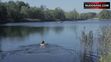 9. Amelie Kiefer Hot Scene – Kaptn Oskar