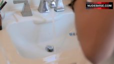 2. Caitlyn Folley Naked Butt and Boobs – Sxtape