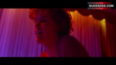 8. Anna Konig Lesbian Oral Sex – Wetlands