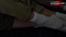 1. Taylor Schilling Lesbian Kissing – Orange Is The New Black