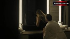 4. Riley Keough Fast Sex – The Girlfriend Experience