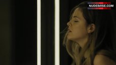 6. Riley Keough Fast Sex – The Girlfriend Experience