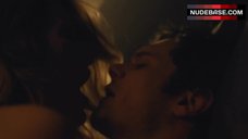 6. Sex with Ashley Hinshaw – Startup