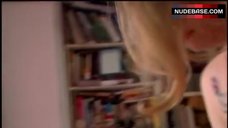 7. Lesbian Sex with Wendy Delorme – The Final Girl