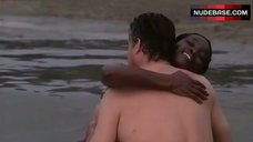 8. Carin Mcdonald Nude on Beach – E Arrivato Mio Fratello