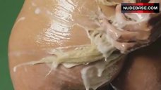 3. Nayrok Badu Full Naked – The First Time Ever I Saw Your Face (Featuring Erykah Badu)