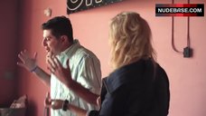 9. Mindy Robinson Flashes Breasts – Live Nude Girls