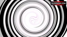 6. Mindy Robinson Bare Tits on Beach – Mantervention