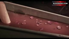 7. Mindy Robinson Bathing in Blood – A Blood Story