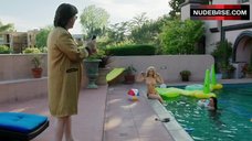 Mindy Robinson Tits Flash – Road Hard