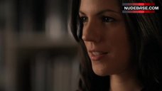 1. Anna Silk Lesbian Scene – Being Erica
