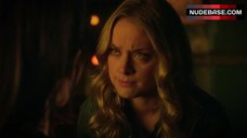 4. Anna Silk Girls Kissing – Lost Girl