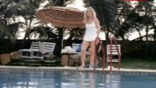 1. Lee Anne Beaman Pool Sex – Tropical Heat