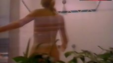 2. Lee Anne Beaman Full  Nude in Shower – The Other Woman