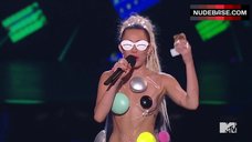 1. Miley Cyrus Erotic Scene – Mtv Video Music Awards