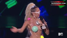 10. Miley Cyrus Erotic Scene – Mtv Video Music Awards
