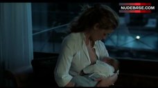 3. Vanessa Incontrada Breast Feeding – Quale Amore
