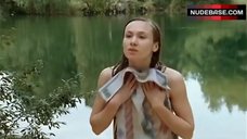 1. Alina Levsin Shows Boobs – In The Face Of Crime