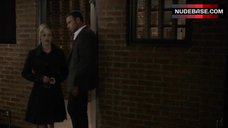 2. Ambyr Childers in Sexy Underwear – Ray Donovan