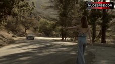 10. Ambyr Childers Shows Boobs – Aquarius