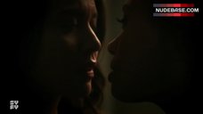 Melanie Liburd Lesbian Kiss – Dark Matter