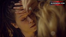 4. Tatiana Maslany Lesbian Scene – Orphan Black